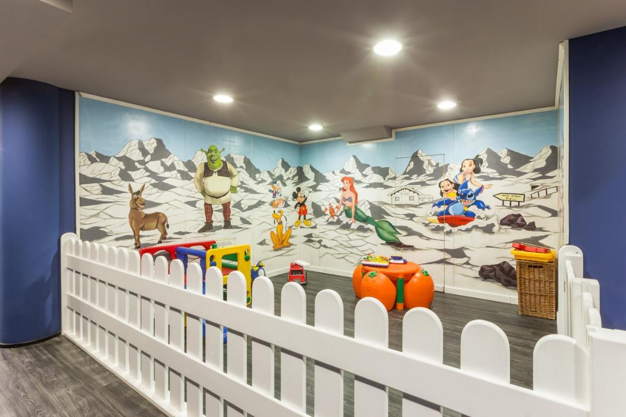 Pierre & Vacances Pas De La Casa Alaska エクステリア 写真